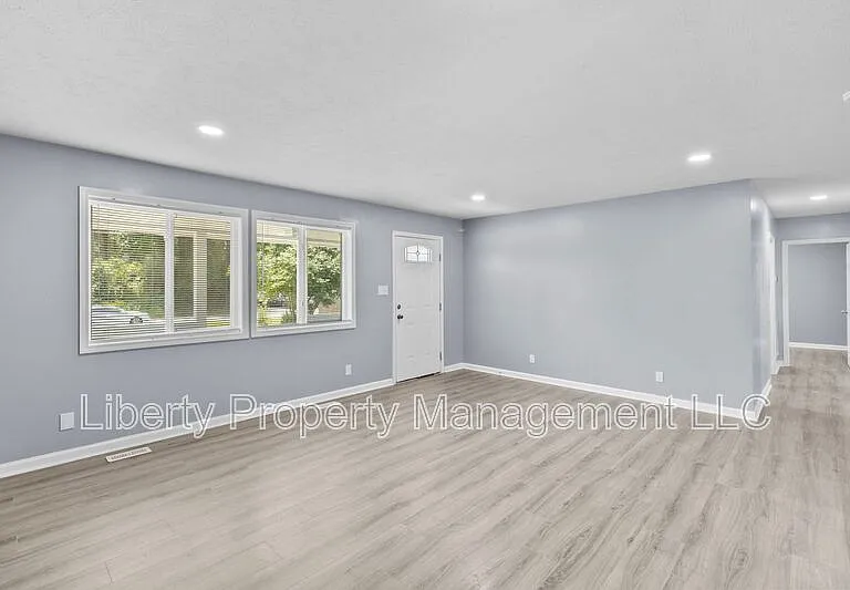 6318 Denver Dr — Photo 4