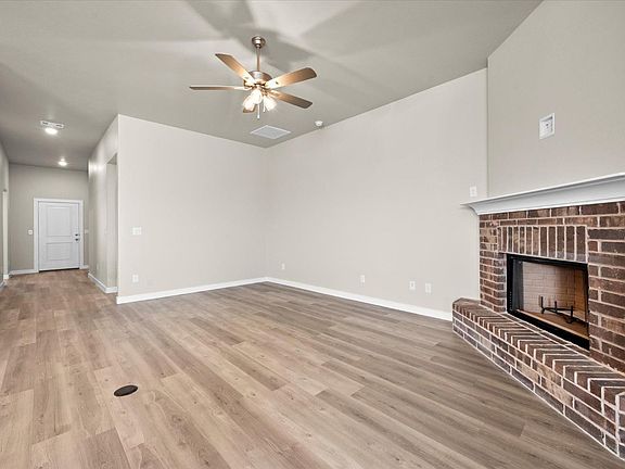 5th image of 2510 Abbeville Ave