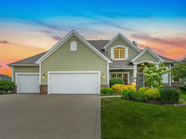 1442 Centerbrook Dr, New Haven, IN 46774