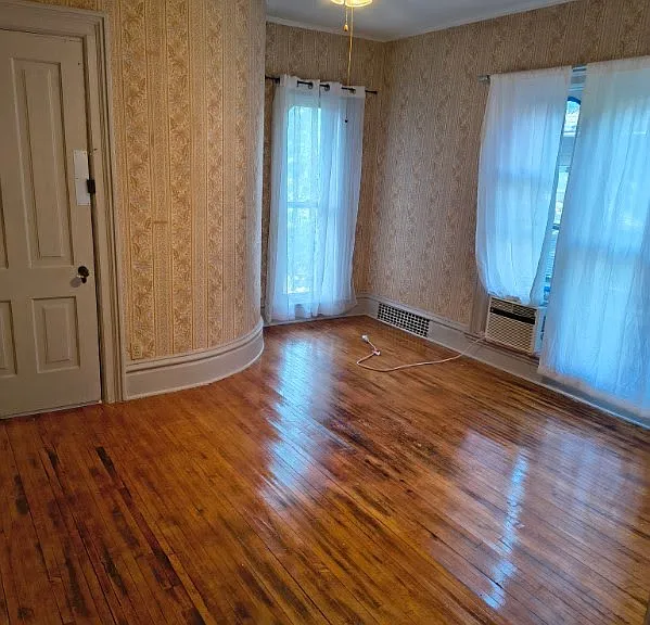 303 S 3rd St #2 — Photo 10