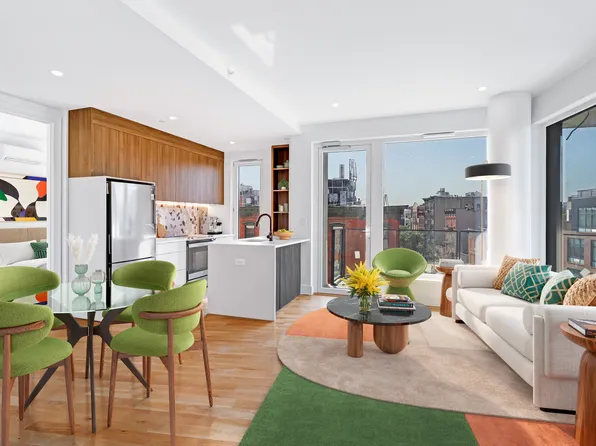 228 Berry Street image 1 of 20