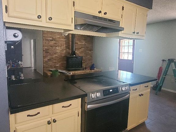 5th image of 1426 Noble St