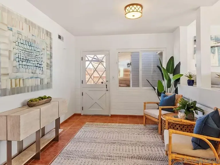 8373 El Paseo Grande — Photo 15