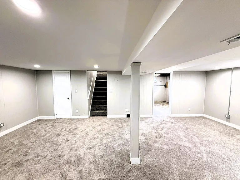 14402 Washington Ave SW #1 — Photo 17