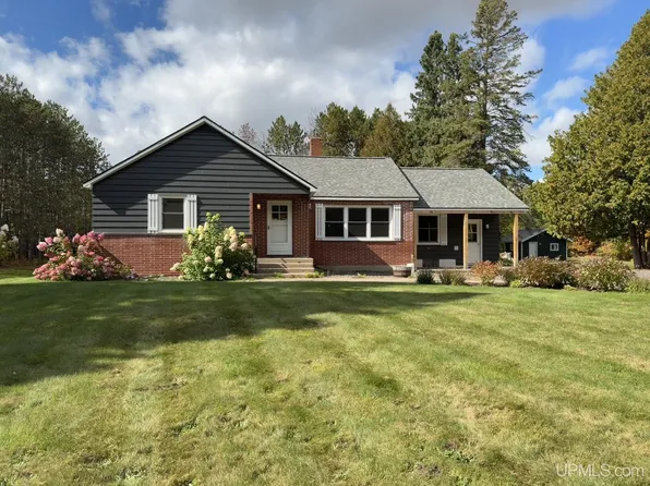 35345 Timonen Rd, Chassell, MI 49916