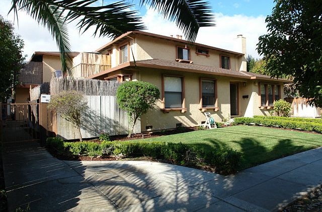 1st image of 1437 Lexington Dr