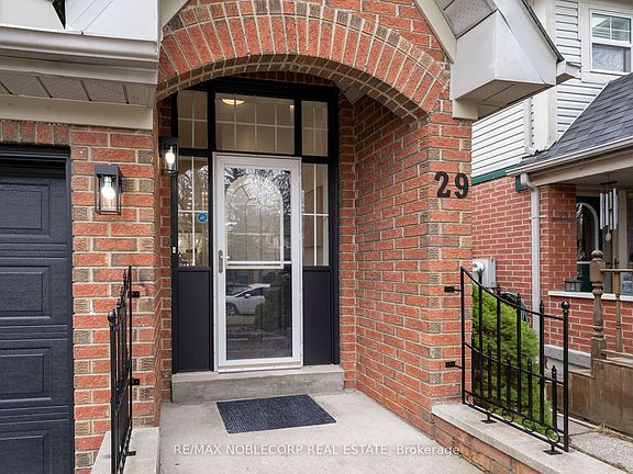 5th image of 29 Mugford Rd