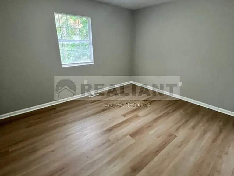 31 Hurley St #16 — Photo 10
