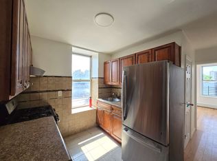 7320 Forest Ave #3A, Ridgewood, NY 11385