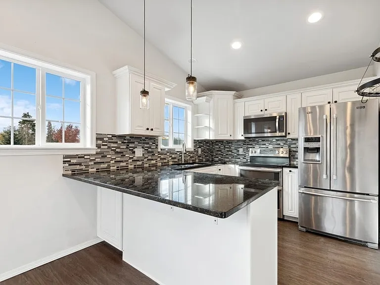 265B Texas Ave — Photo 1