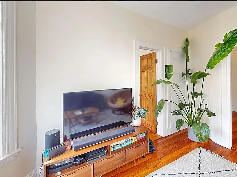 22 Boynton St #3 — Photo 19