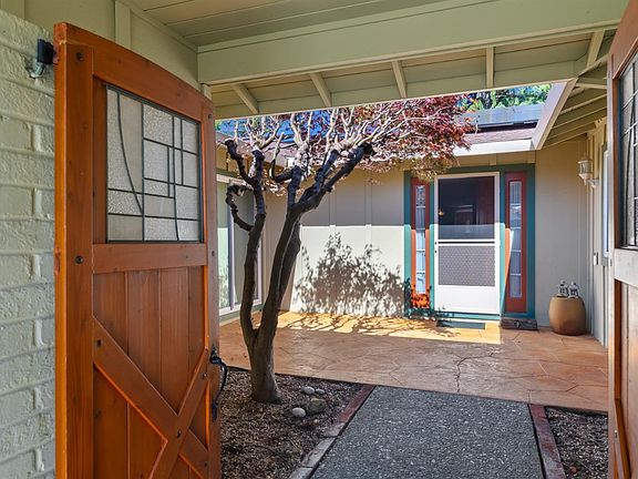 2nd image of 7129 Oak Leaf Drive