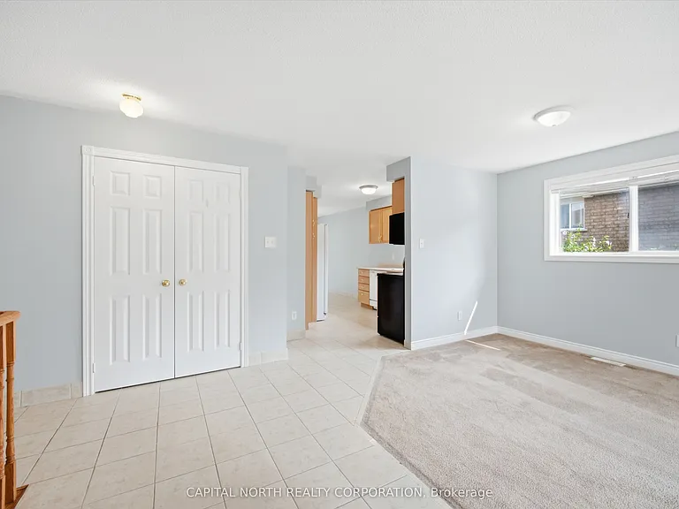 126 Marsellus Dr — Photo 5