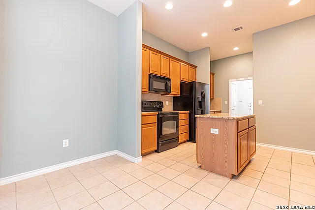 22216 Park Summit Cv — Photo 10