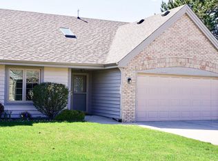 434 Quail Point Dr, Mount Pleasant, WI 53406