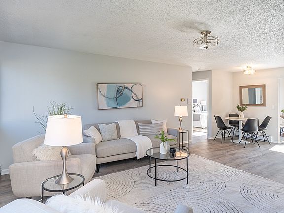 4th image of 8332 Oak Leaf Dr APT 1603