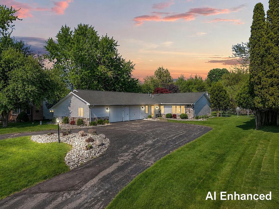 1st image of 5656 Apple Valley Rd