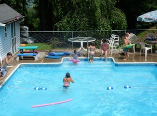 87 Cemetery Rd, Phillipsburg, NJ 08865