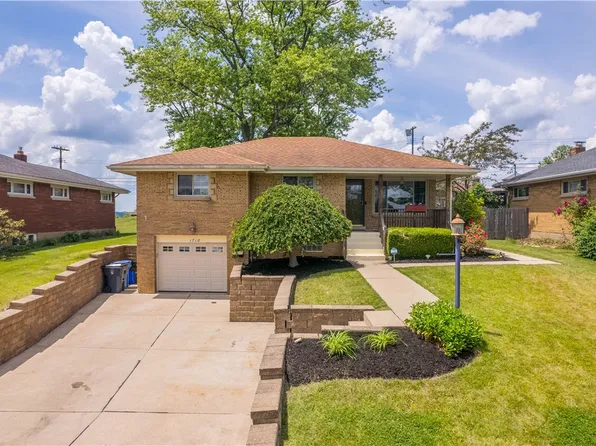 1718 Worcester Dr, Pittsburgh, PA 15243