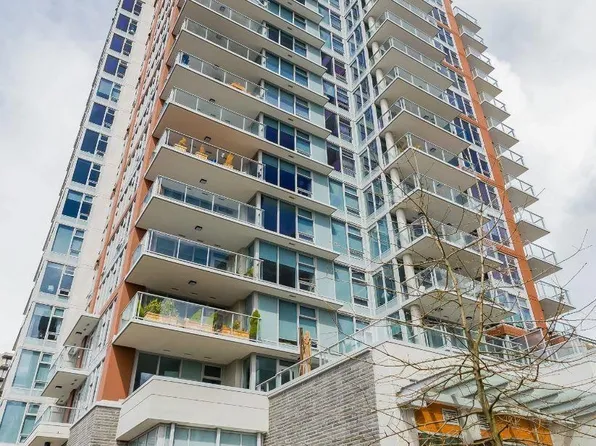 150 W 15th St #1602, North Vancouver, BC V7M 0C4