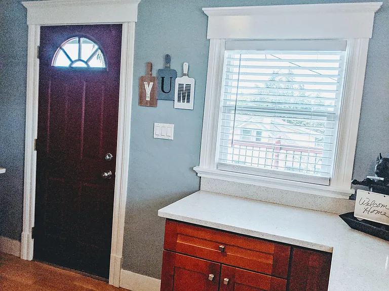 547 E Julian St — Photo 11