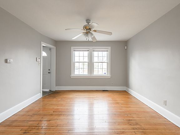 5th image of 2102 Dinwiddie Ave