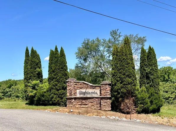 2036 Bear Creek Cir, Cookeville, TN 38506