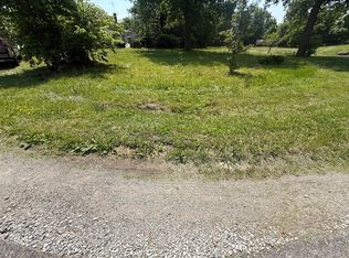 55 1st St SW, Pataskala, OH 43062