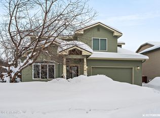 5685 Yukon Charlie Loop, Anchorage, AK 99502