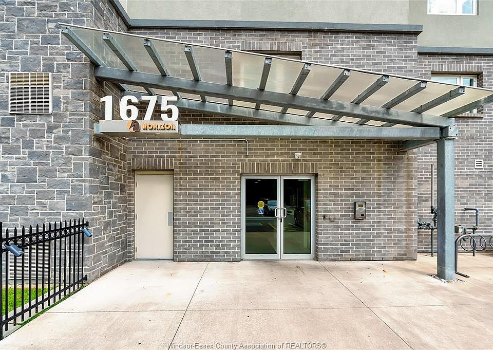 1st image of 1675 Banwell Rd #705
