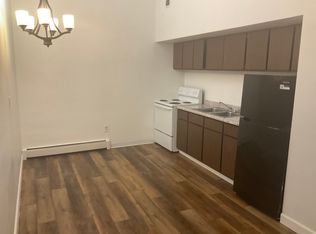 3602 16th St APT 17, Zion, IL 60099