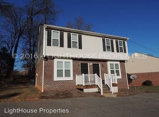 2022 Wards Ferry Rd, Lynchburg, VA 24502