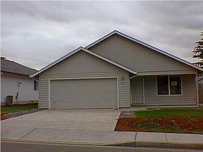 1st image of 4702 NE 132nd Pl