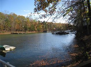 3665 Jewell Cir, Gainesville, GA 30506