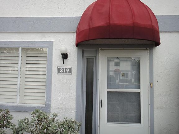 319 Seaport Blvd, Cape Canaveral, FL
