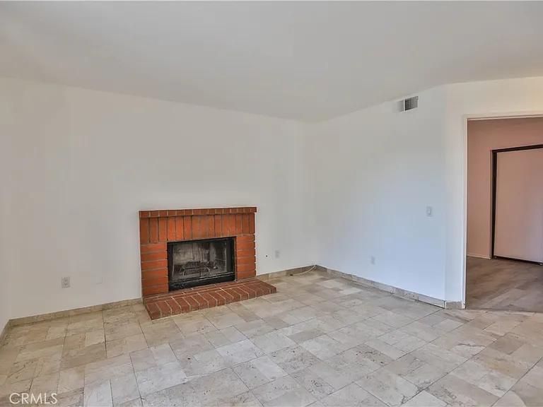 24307 Carman Ln — Photo 15