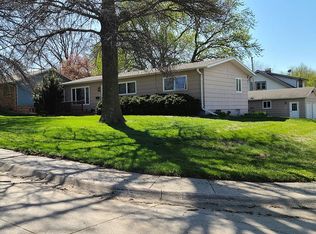 901 Darwin St, Beatrice, NE 68310