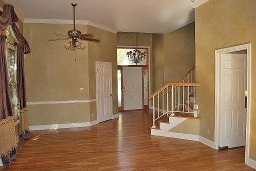 5th image of 8927 Martin Mill Pike