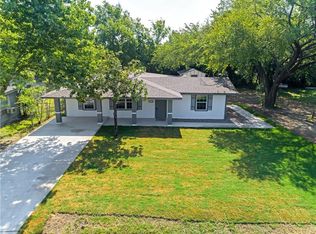 706 W Shore Dr, Saint Paul, TX 75098