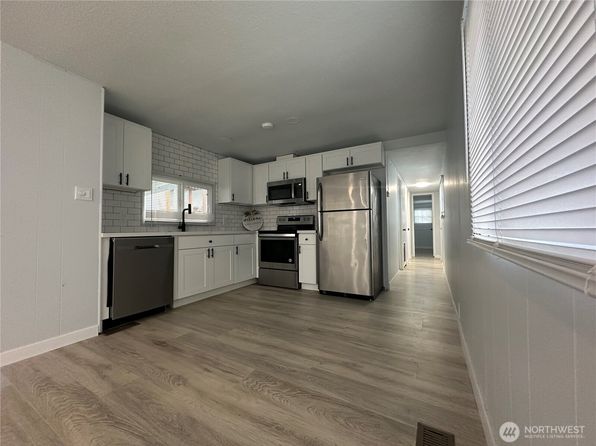23708 locust way #35, Bothell, WA 98201