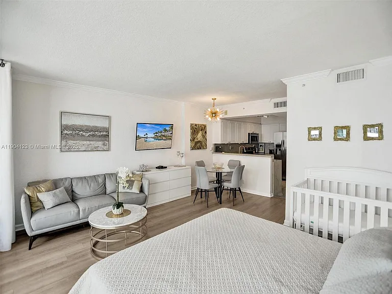 2501 S Ocean Dr #505 — Photo 5
