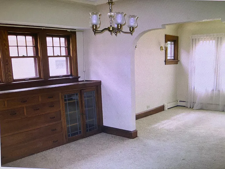 Dinning room built in cabinets