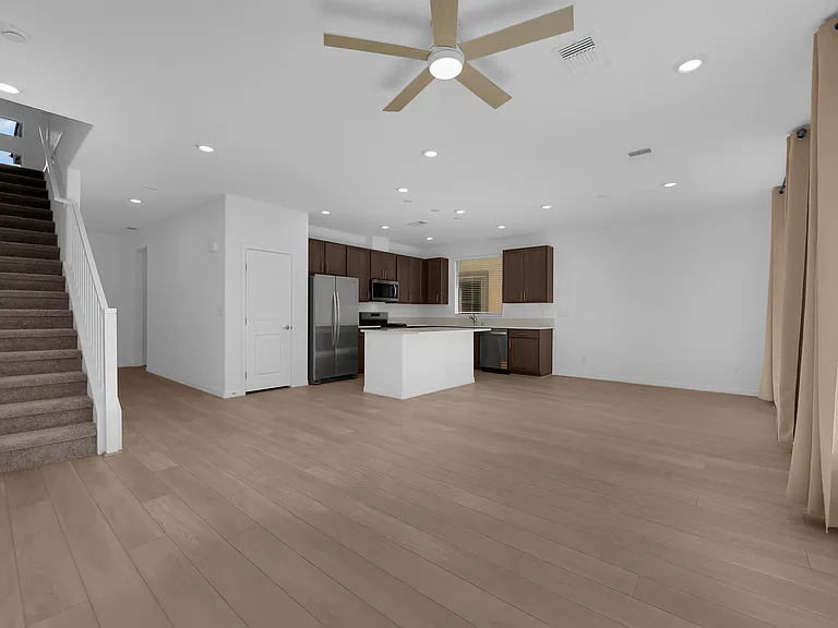 10263 Estancia Hill St — Photo 9
