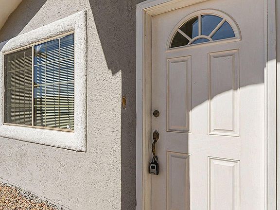 3rd image of 11737 Lapstone Way