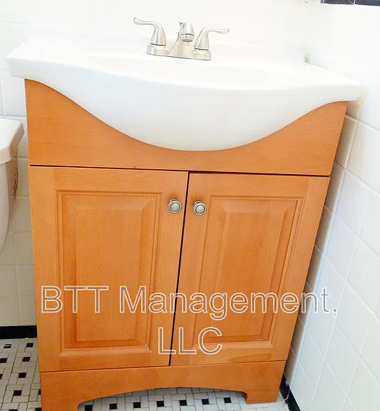 8405 Greenwood Ave #2 — Photo 29