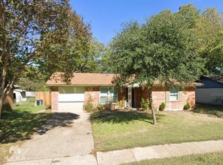 1121 Crockett St, Garland, TX 75040