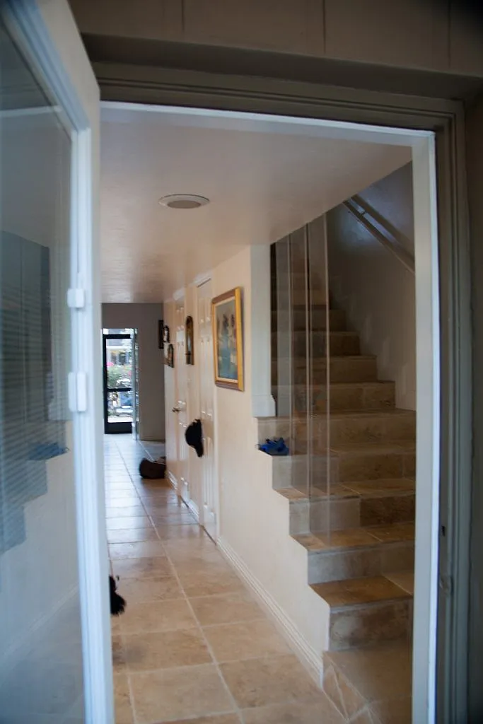 2 bed, 1.5 bath, 1056 sqft, $3,750 — Photo 4