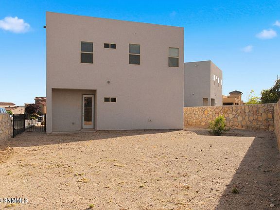 3rd image of 2005 Villa Napoli Loop E