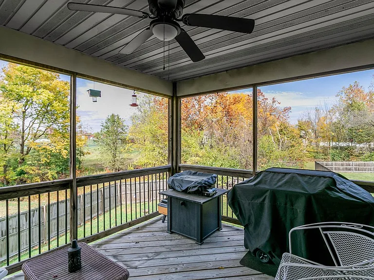 403 Camel Ct — Photo 20