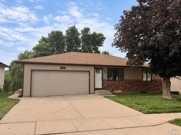 4308 Seger Ave, Sioux City, IA 51106